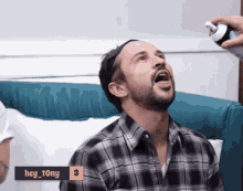 1790676773182.gif